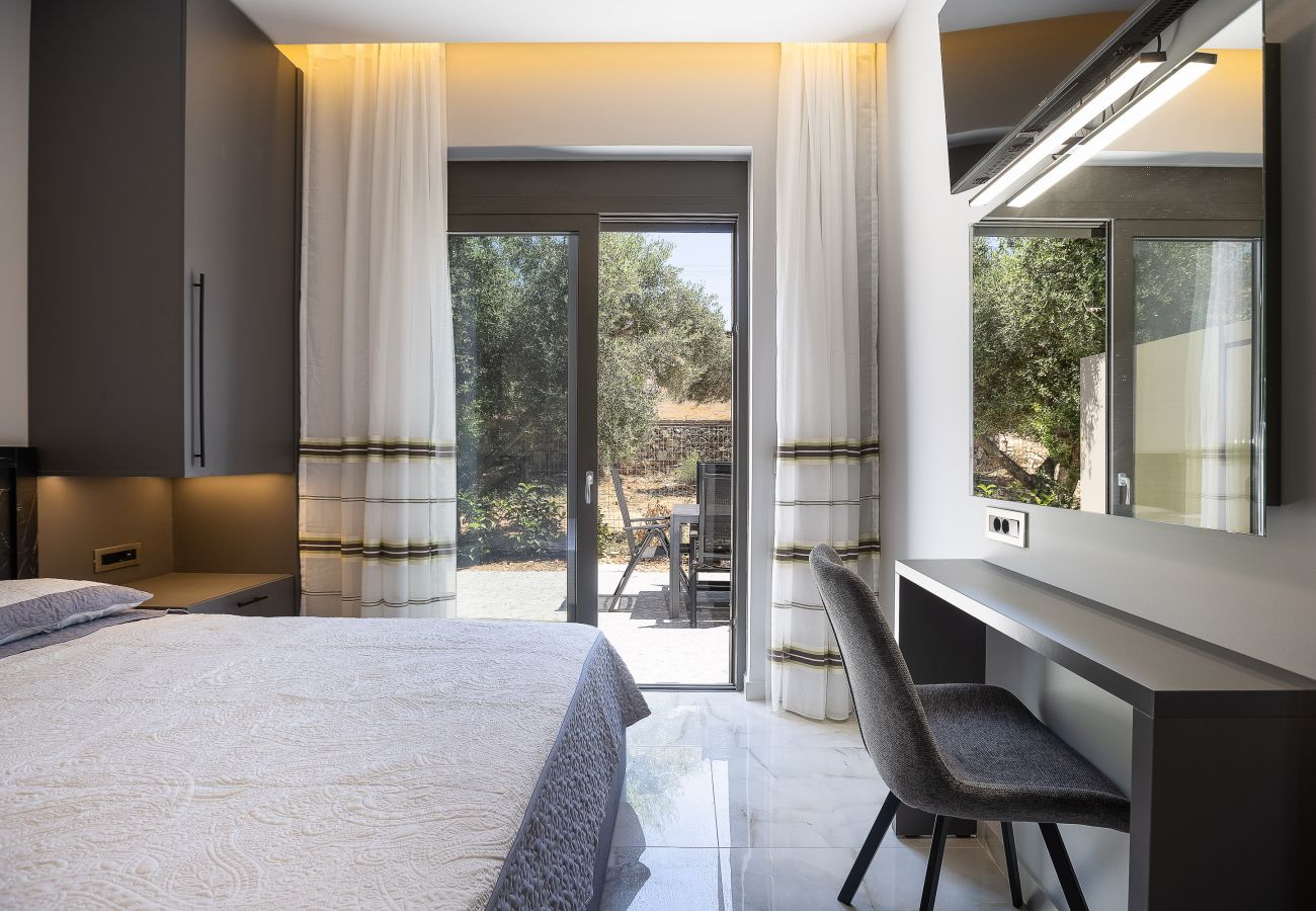 Villa in Roumeli - Me and You Villas