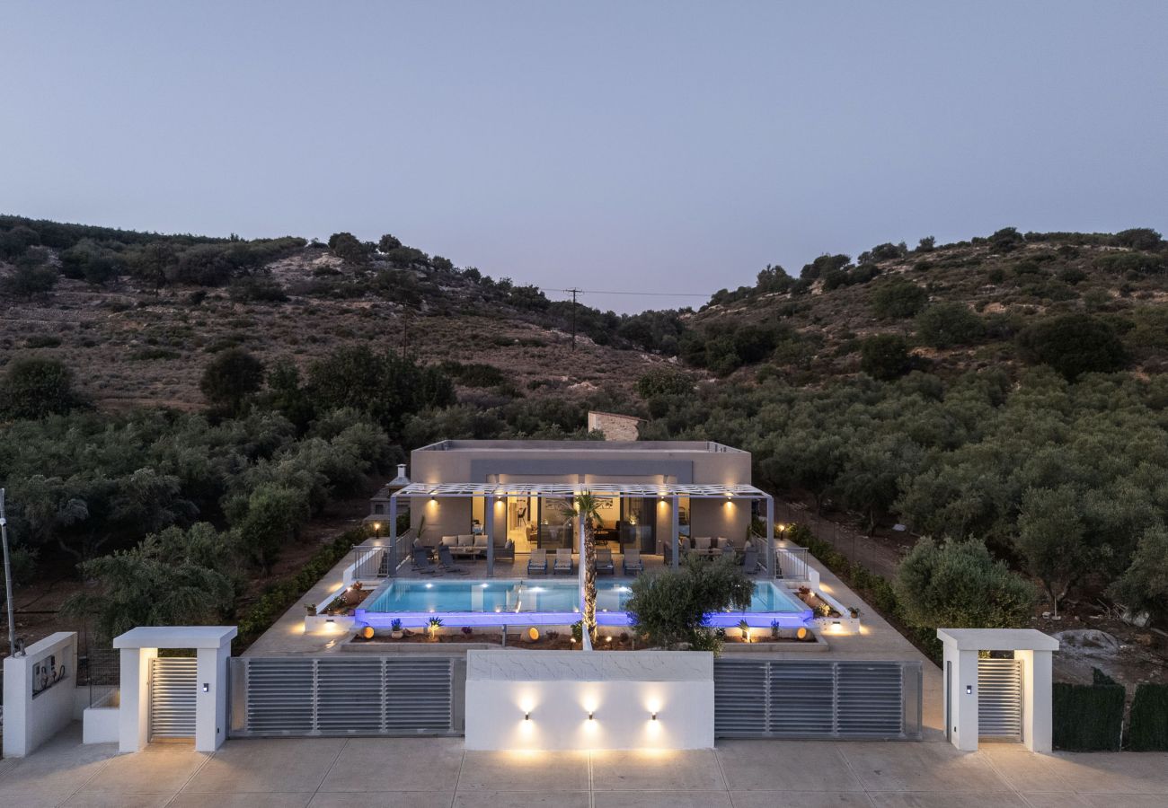 Villa in Roumeli - Me and You Villas