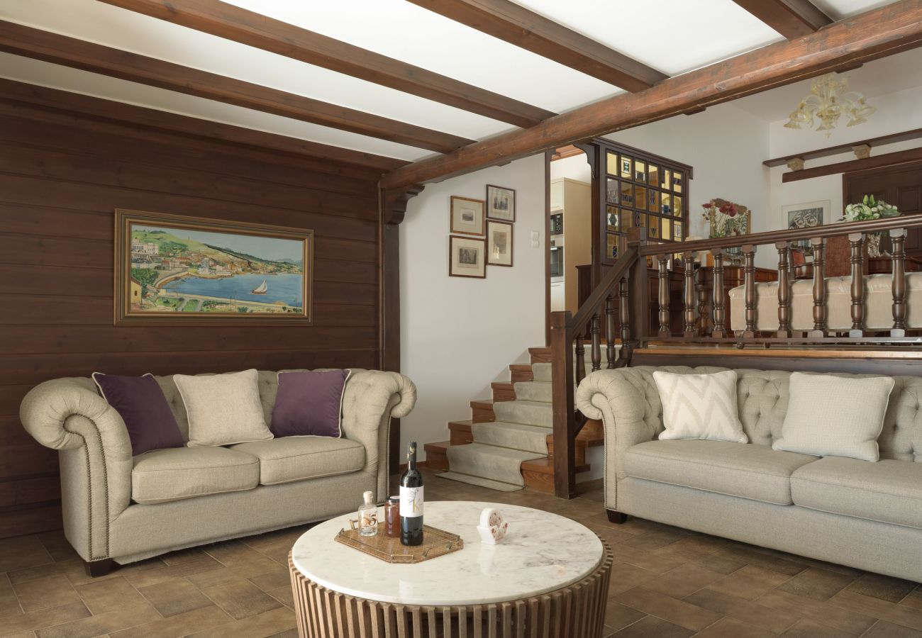 Villa in Pigianos Kampos - Villa Ikos - with Private Pool