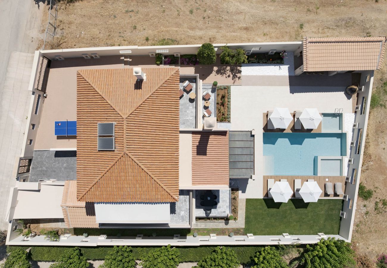 Villa in Pigianos Kampos - Villa Ikos - with Private Pool