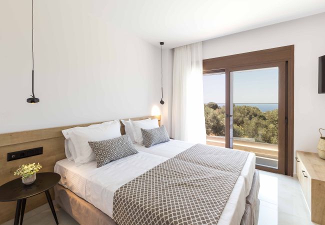 Villa in Agia Eirini - Santa Irini Villas - With 3 Heated Pools Villa in Agia Eirini - Santa Irini Villas - With 3 Heated Pools