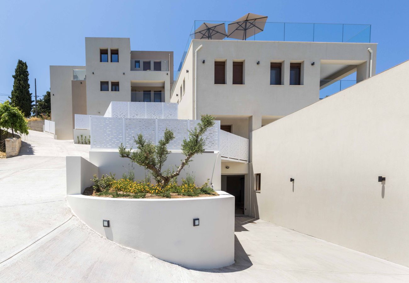 Villa in Agia Eirini - Santa Irini Villas - With 3 Heated Pools