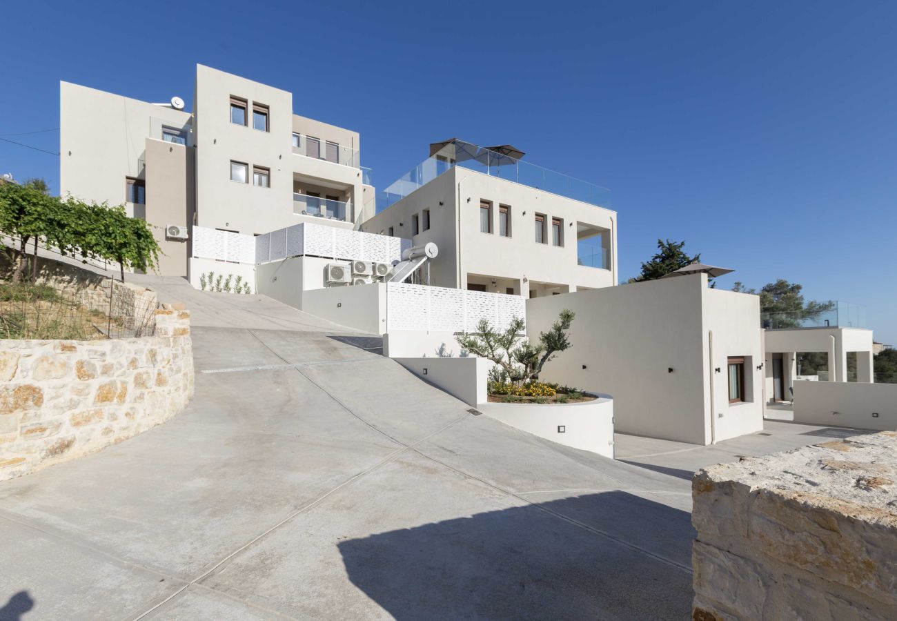 Villa in Agia Eirini - Santa Irini Villas - With 3 Heated Pools