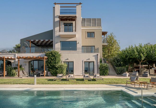 Villa in Tria Monastiria - Villa Heora Villa in Tria Monastiria - Villa Heora