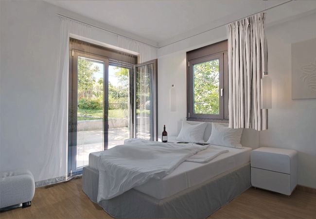 Villa in Tria Monastiria - Villa Heora Villa in Tria Monastiria - Villa Heora