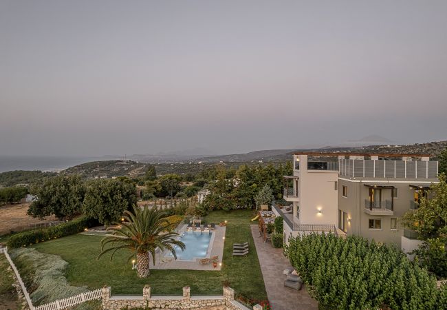 Villa in Tria Monastiria - Villa Heora Villa in Tria Monastiria - Villa Heora