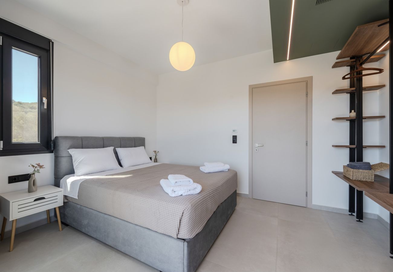 Villa in Gerani - Villa Allargo - with Private Pool