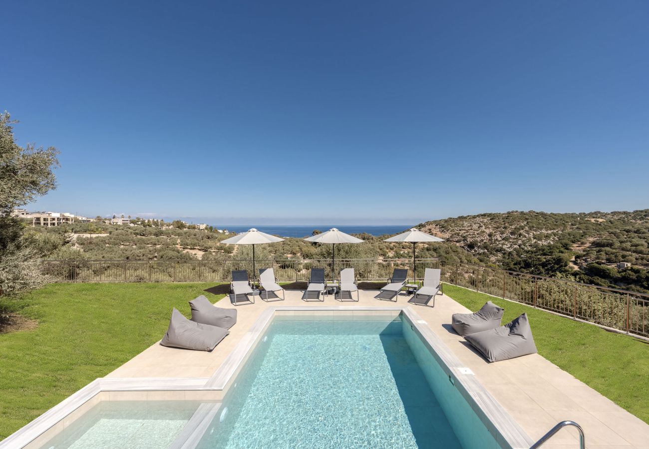 Villa in Gerani - Villa Allargo - with Private Pool