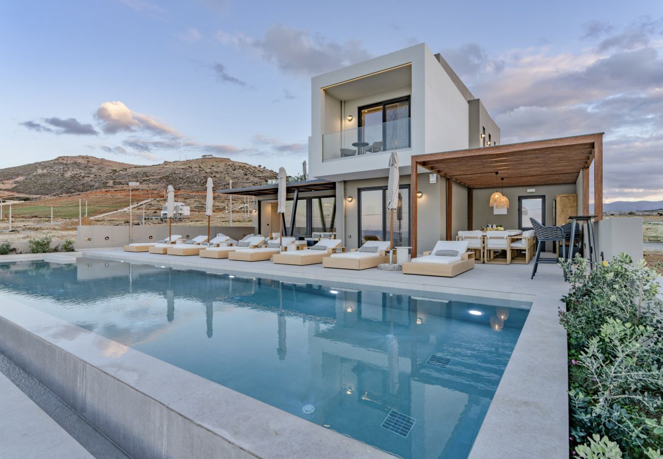 Villa in Rethymno - Villa Luxury Heaven - With Heated Pool