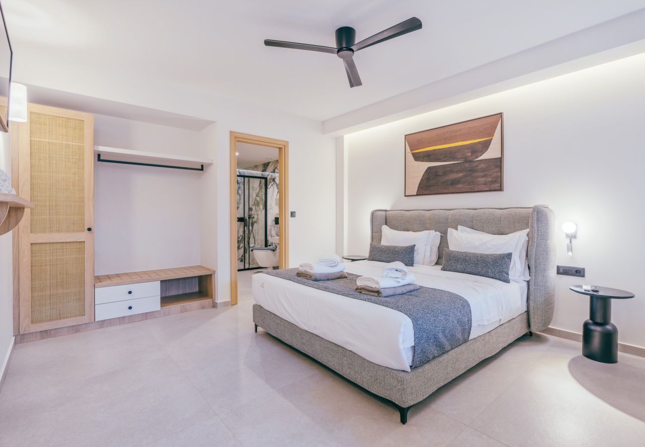 Villa in Rethymno - Villa Luxury Heaven - With Heated Pool