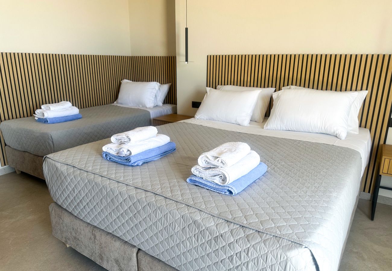 Villa in Gerani - Luxurious Villa Alea