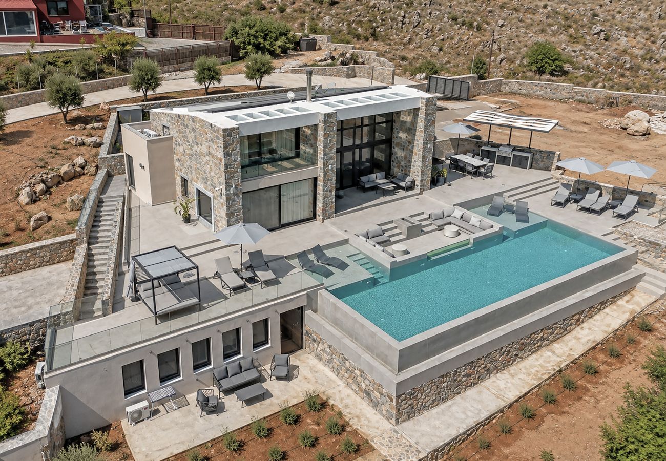 Villa in Gerani - Luxurious Villa Alea