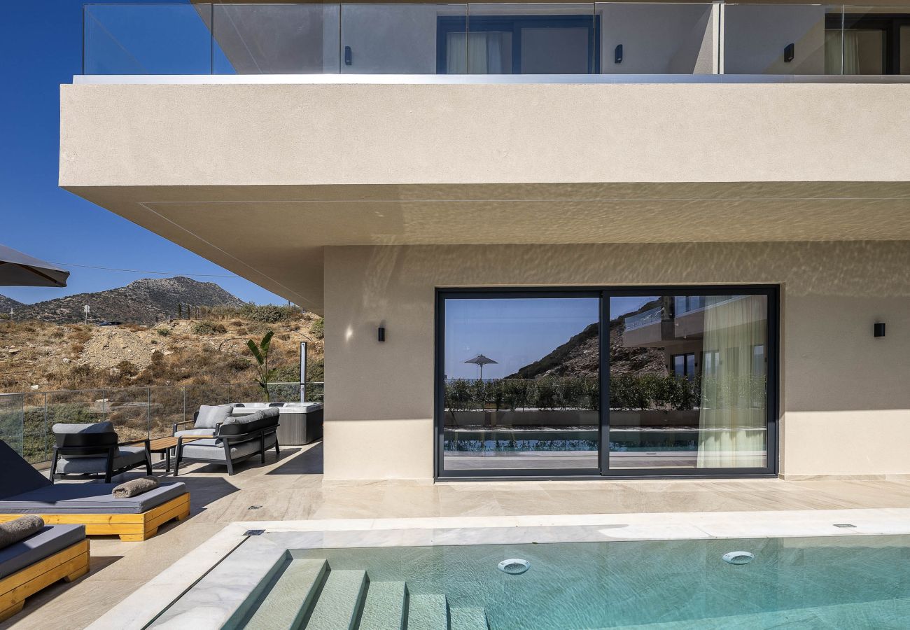 Villa in Bali - Deluxe Villa Celeste - Sea View and Private Pool