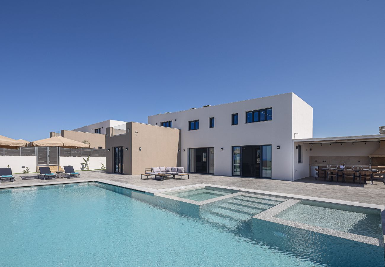 Villa in Panormo - Villa Selene – Luxury Sea View Villa
