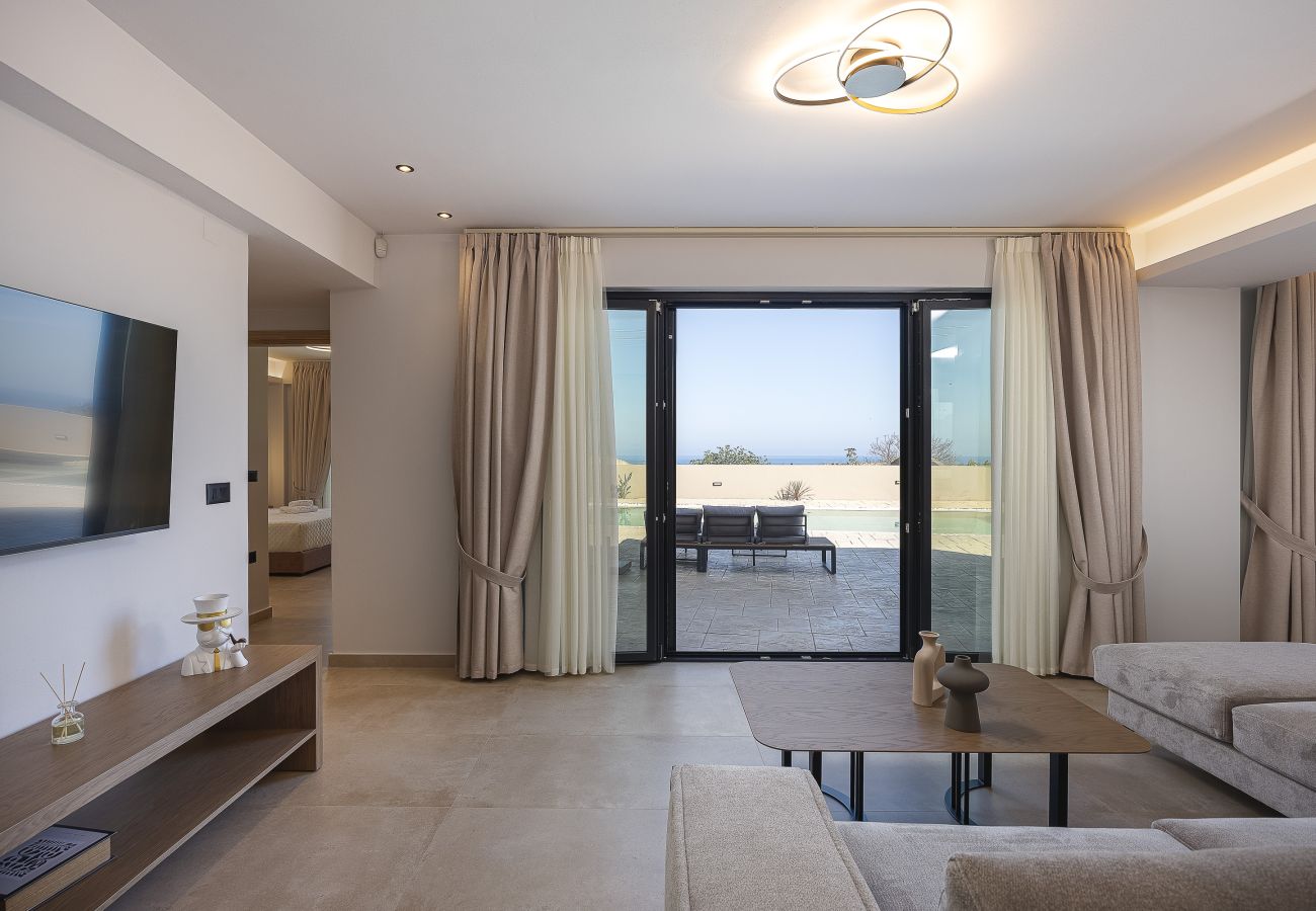 Villa in Panormo - Villa Azure – Luxury Sea View Villa