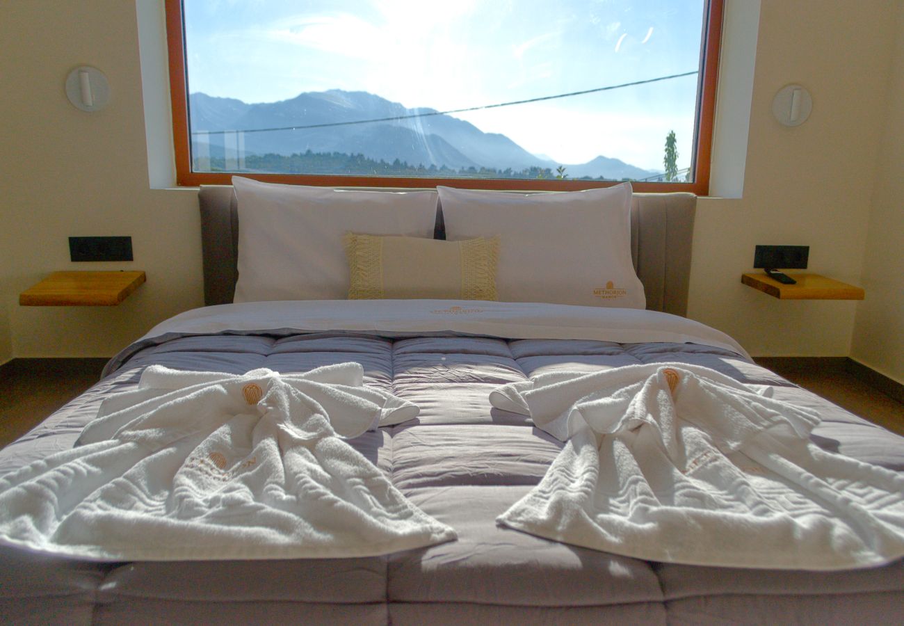 Villa in Saitoures - Villa Methorion Maner - With Private Pool