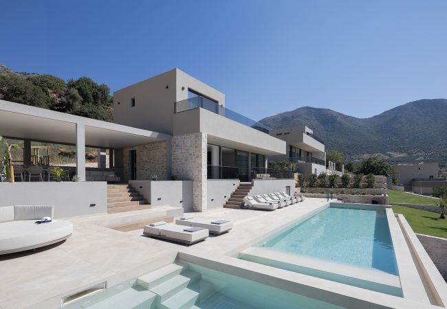 Villa in Bali - Luxurious Villa Poseidon - With Private Pool