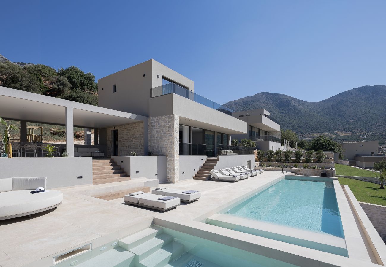 Villa in Bali - Luxurious Villa Poseidon - With Private Pool