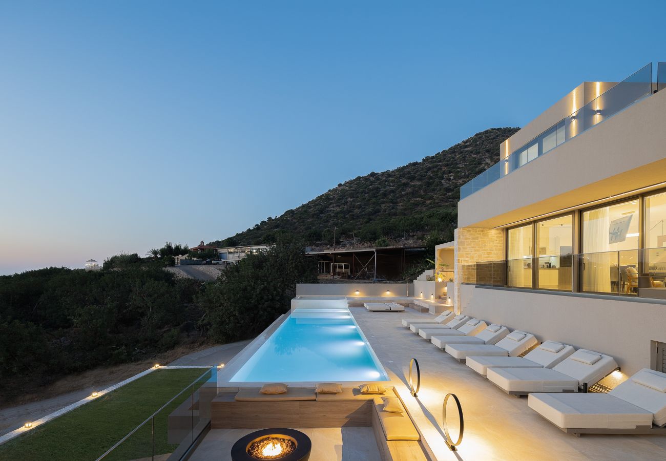 Villa in Bali - Luxurious Villa Poseidon - With Private Pool