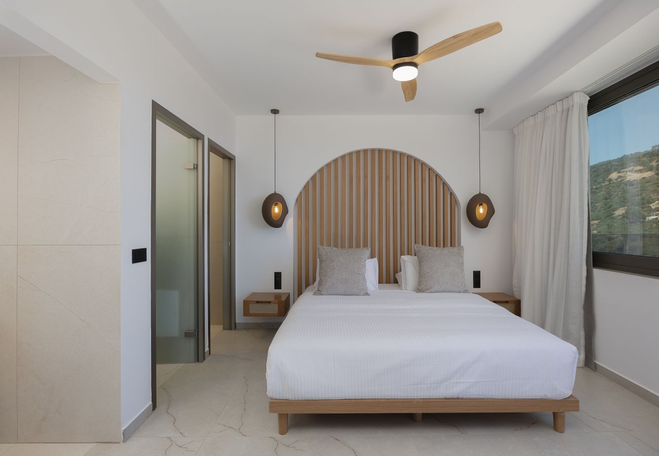 Villa in Bali - Gaia Villas - With 2 Private Pools 